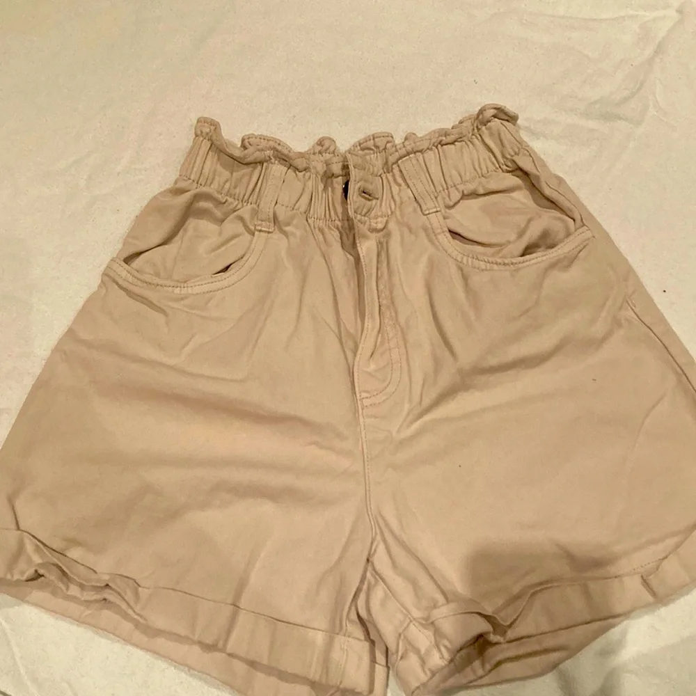Shorts - Picture 1 of 1